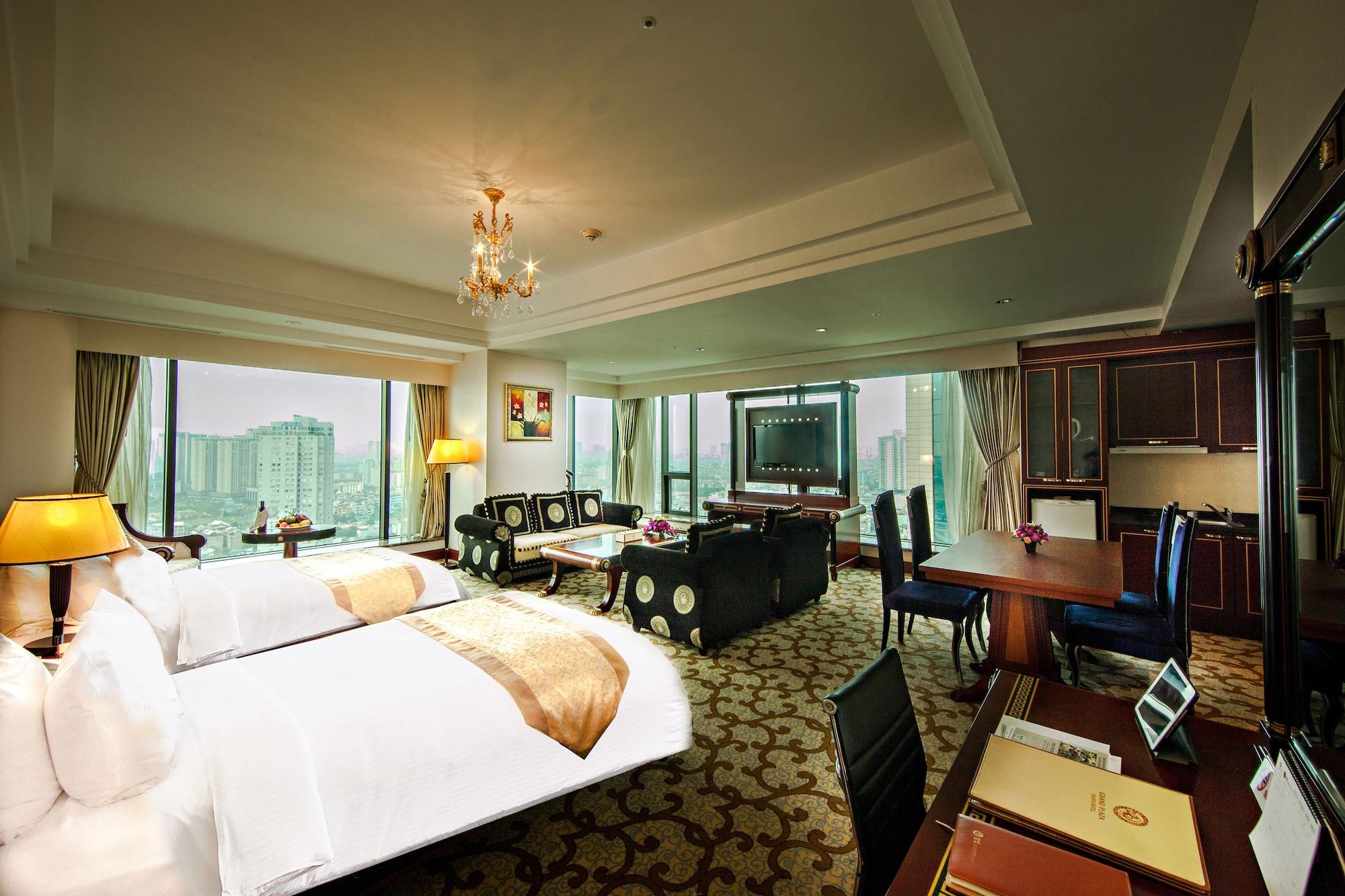 Grand Plaza 5*