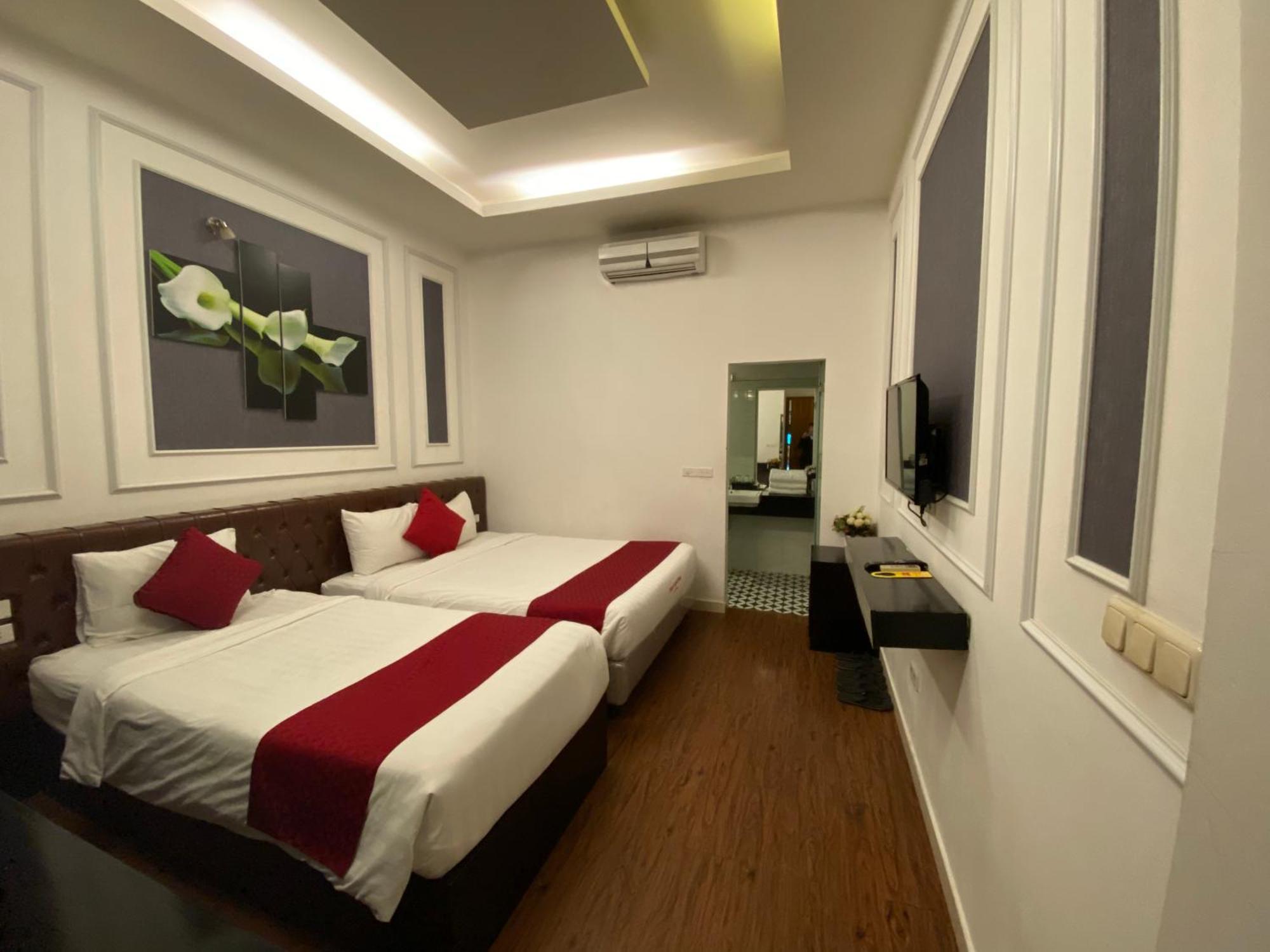 Eclipse Legend Hotel 4*