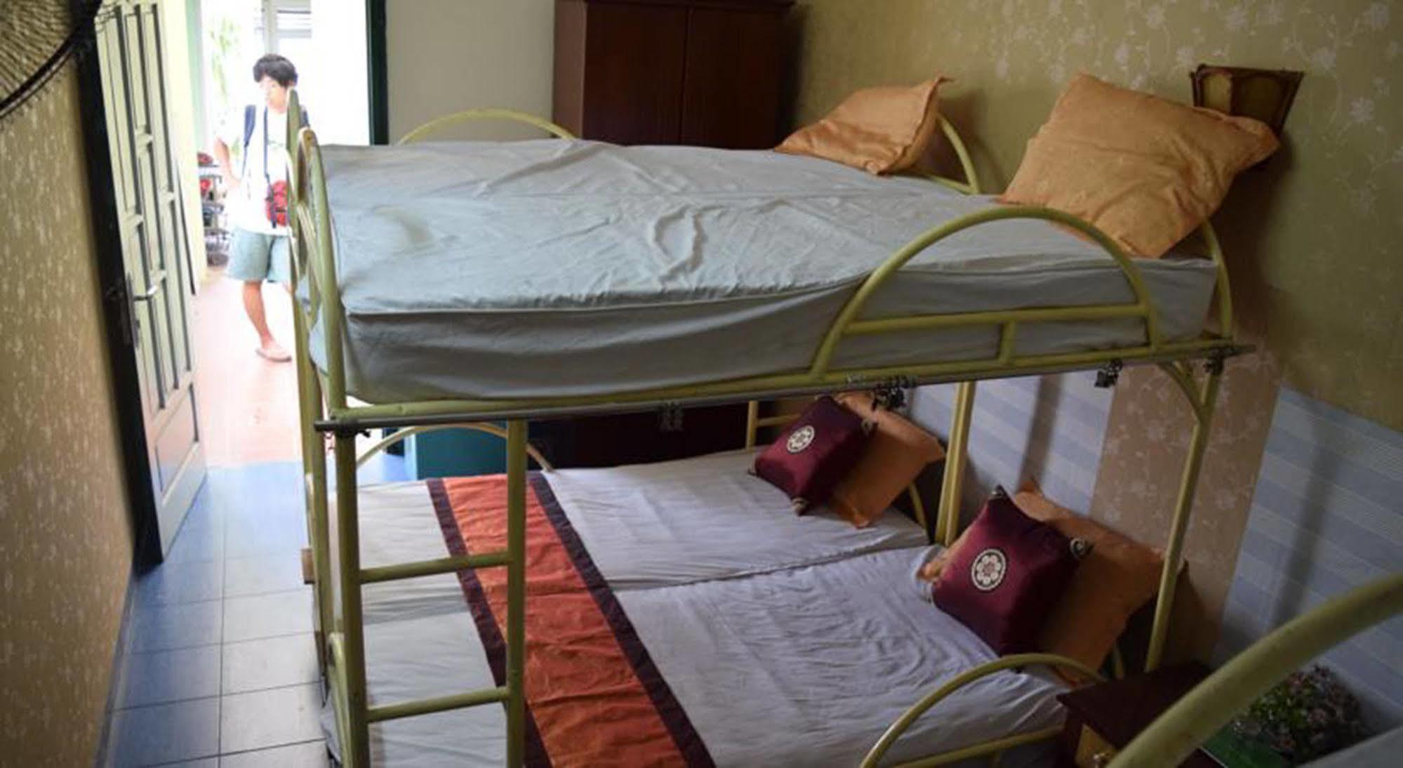 Hotel Hovi Ma Hanoi
