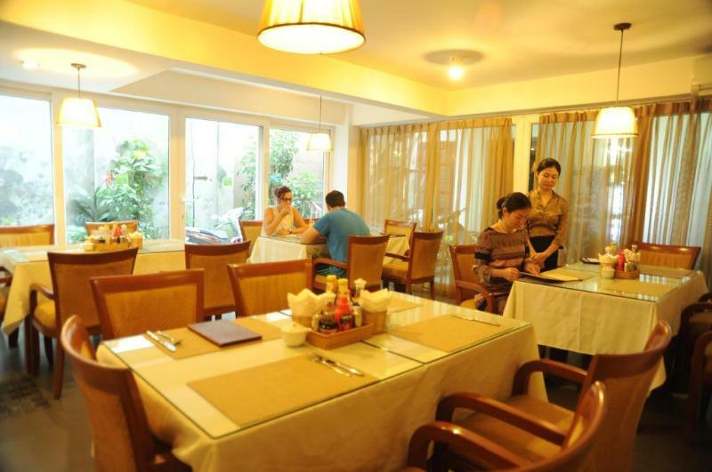 Hotel Golden Sunshine And Travel Hanoi