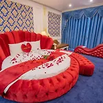 King\'S Hotel Dich Vong