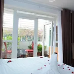 Hanoi Garden House And Travel