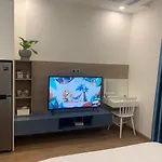 A Cosy Apartment In Vinhomes Green Bay Ha Noi