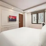 Mia Hotel