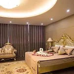 Nnt Hotel