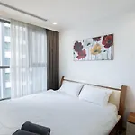 Bom Homes- Vinhomes Times City- Service Apartment