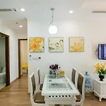 Bom Homes- Vinhomes Timescity- 2Br- Service Apt