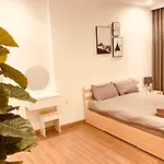 Bom Homes- Vinhomes Times City- Service Apartment