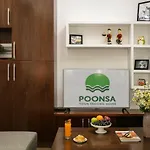 Poonsa Hanoi - The Ordinary Living