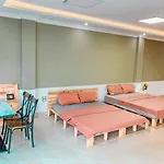 Amazing Stay- Homestay, City View, Near Center Hanoi, Nk Cau Giay