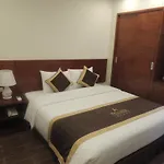Bounty Hotel