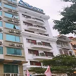 Queen\'S Hotel