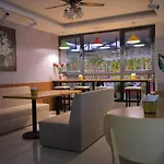 Ann House Hotel And Apartment