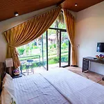 May Tropical Villas