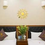 Royal Hotel