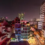 Max Central Hotel