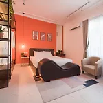 C O R O N A Hanoi House