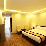 Mayfair Hotel & Apartment Hanoi