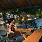Holi Lakeside Villa Ba VI