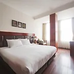 Hanoi E Central Luxury Hotel & Restaurant