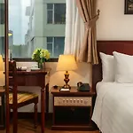 May De Ville Trendy Hotel & Spa