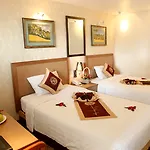 Lenid De Ho Guom Hotel
