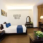 Hoa Binh Hotel