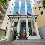 Adonis Hotel