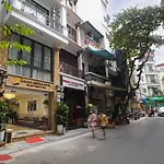 Galliot Central Hotel