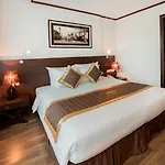Thang Long Opera Hotel