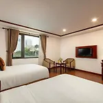 May De Ville Trendy Hotel & Spa