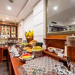 Khách sạn Golden Rice Hà Nội