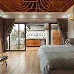 Tropical Theme Studio - Centrally Located - City View