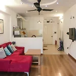 Wind Chimes Hideaway - Apartment In Central Hanoi