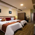Khach San Thu Do Formerly Impressive Hotel