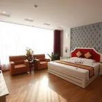 Kawasaki Hotel CàU GiáY