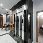 Ami House
