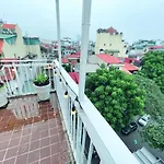 May - Amazing Rooftop Sky View 03