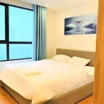 Hongkong Tower-243A De La Thanh