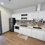 Bom Homes- Vinhomes Times City & Park Hilll