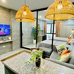 Lahomestay Hang Dau