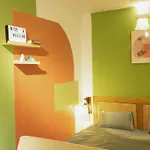 Migo Housing 1 - Beer Street - Old Quarter
