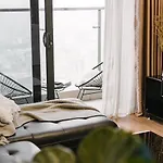 Homestay Vinhomes Metropolis 304 Kim Ma Ba Dinh Ha Noi