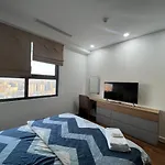 Homestay Vinhomes Dcapital 119 Tran Duy Hung Cau Giay