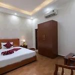 Luxury Airport Hotel