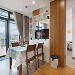 Luck Apart 9 - Hanoi Westlake Balcony Apartment