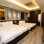 Dragon Pearl Hotel