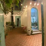 Chu Nhat Cafe & Homestay - So 1 Ngach 38 Ngo 5 Tu Hoa, Tay Ho - Co So 2