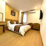 Mely Hotel Ha Noi