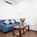 Cl•Charming Studio Apt•Balcony/Laundry•Van Mieu